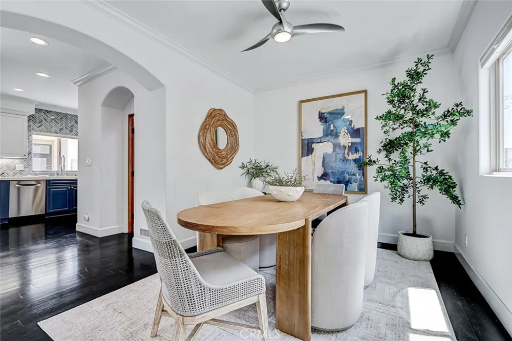 429 11th Street Hermosa Beach, CA 90254