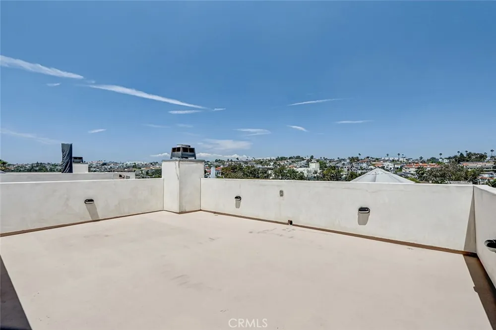 429 11th Street Hermosa Beach, CA 90254