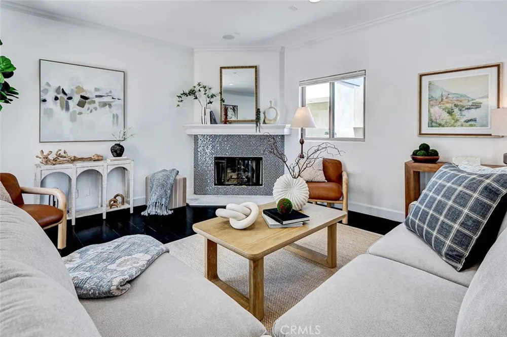 429 11th Street Hermosa Beach, CA 90254