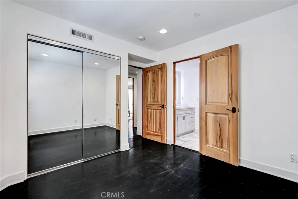 429 11th Street Hermosa Beach, CA 90254
