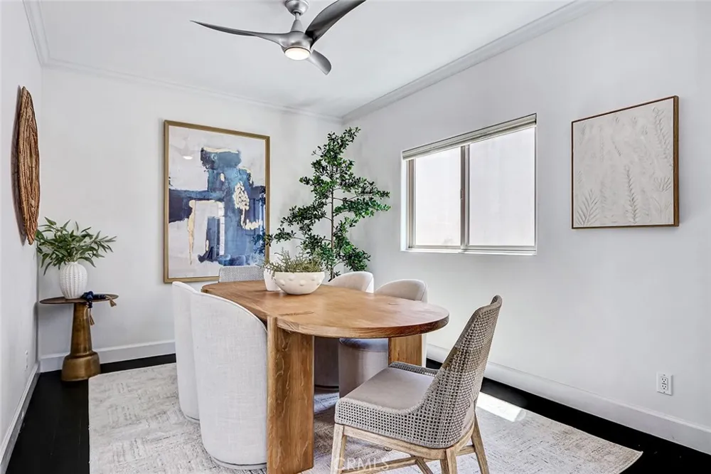 429 11th Street Hermosa Beach, CA 90254