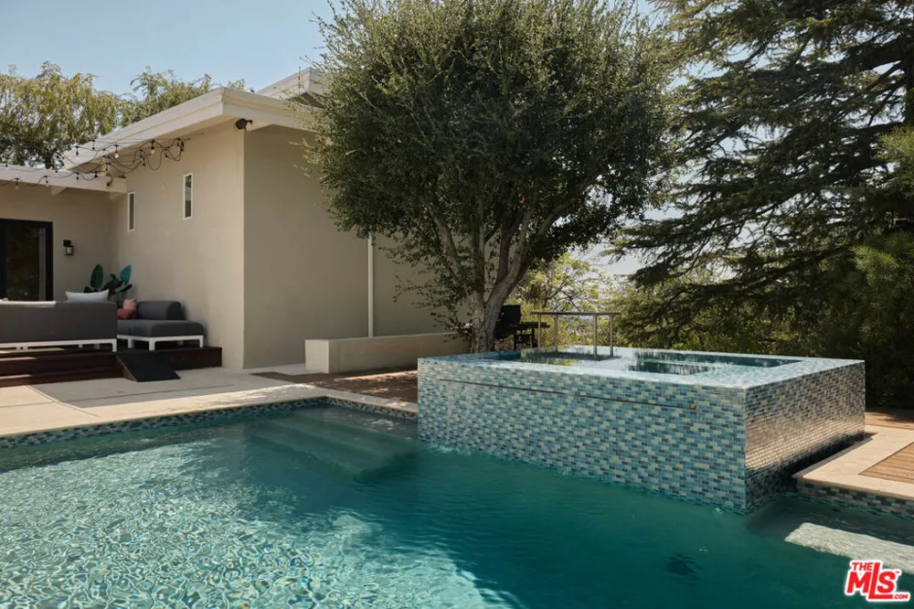 1205 Eagle Vista Drive Los Angeles, CA 90041