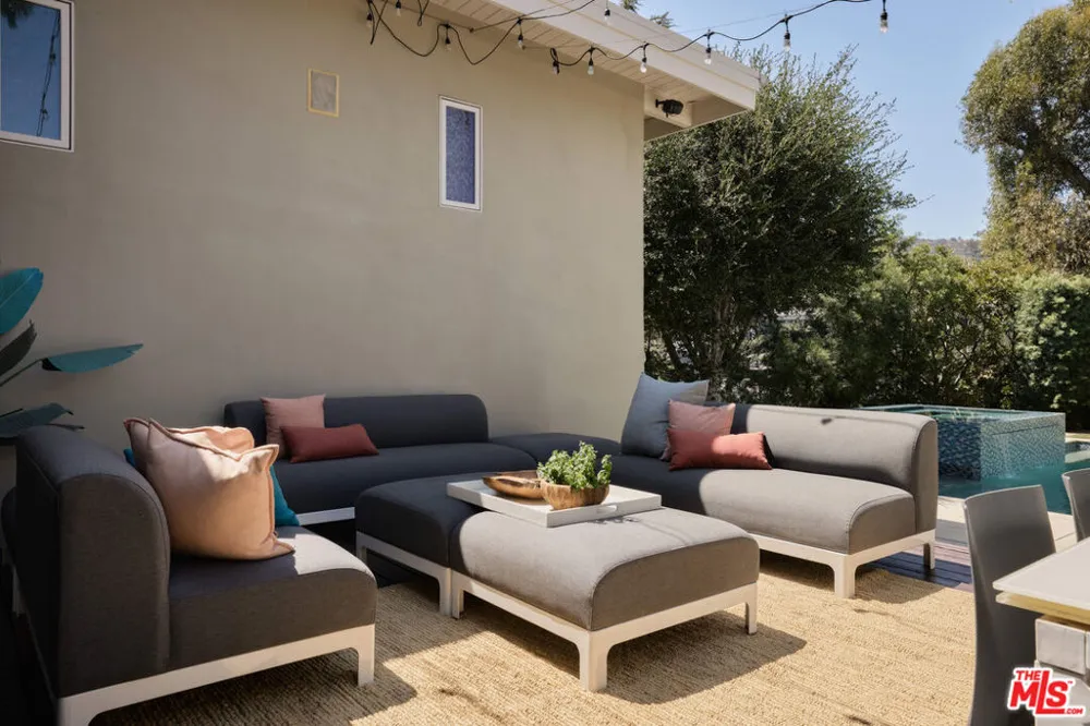 1205 Eagle Vista Drive Los Angeles, CA 90041