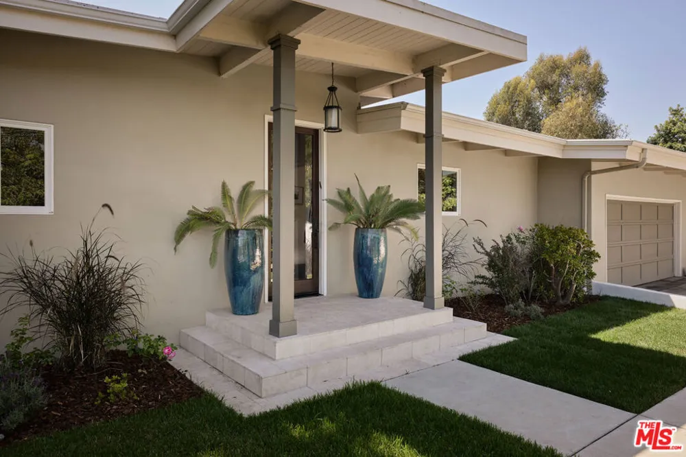 1205 Eagle Vista Drive Los Angeles, CA 90041