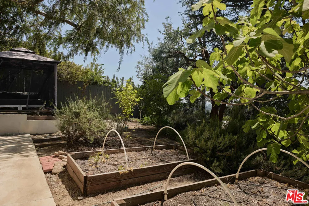 1205 Eagle Vista Drive Los Angeles, CA 90041