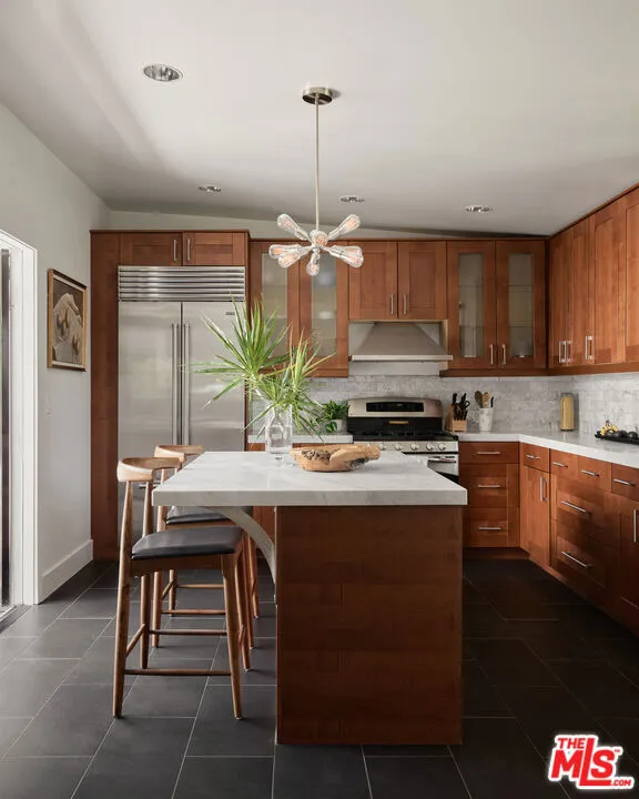 1205 Eagle Vista Drive Los Angeles, CA 90041