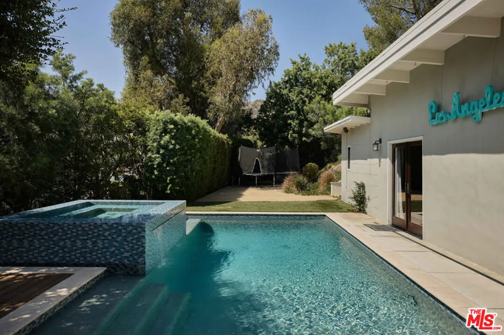1205 Eagle Vista Drive Los Angeles, CA 90041