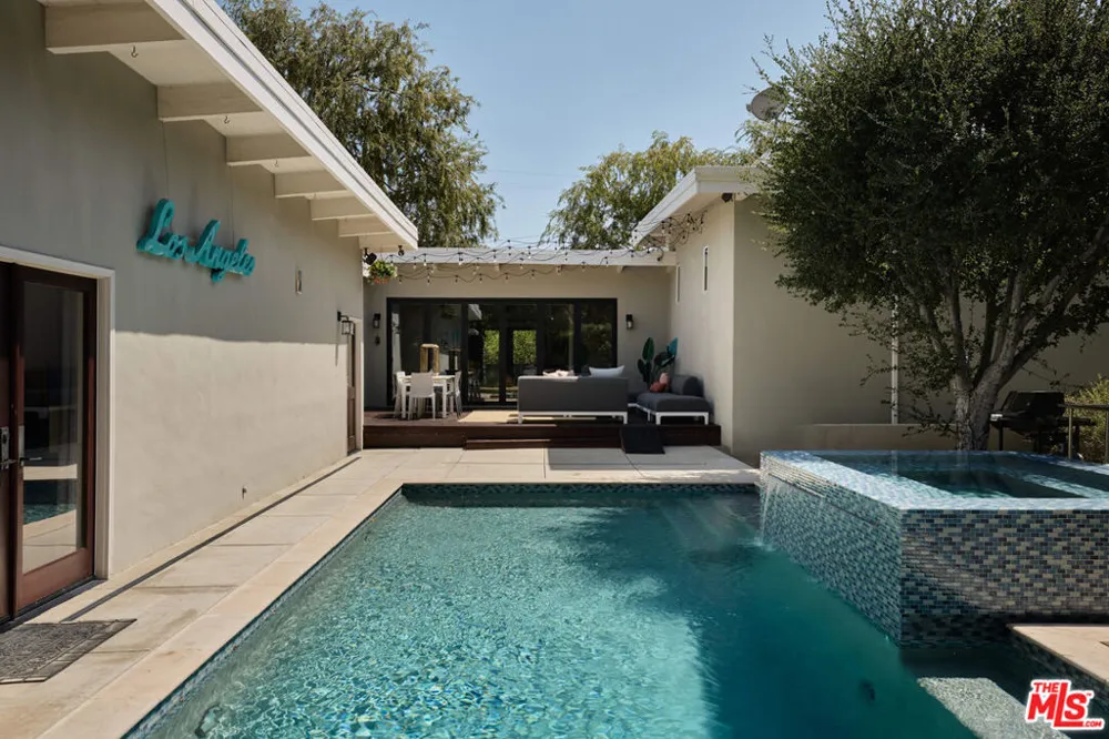 1205 Eagle Vista Drive Los Angeles, CA 90041
