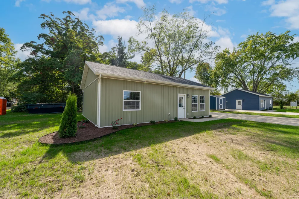 1118 Millard Court Three Rivers, MI 49093