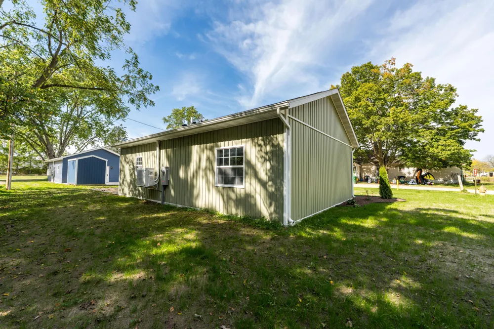 1118 Millard Court Three Rivers, MI 49093