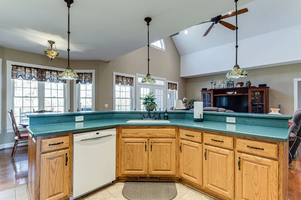 420 Shangri La Woodbury, TN 37190