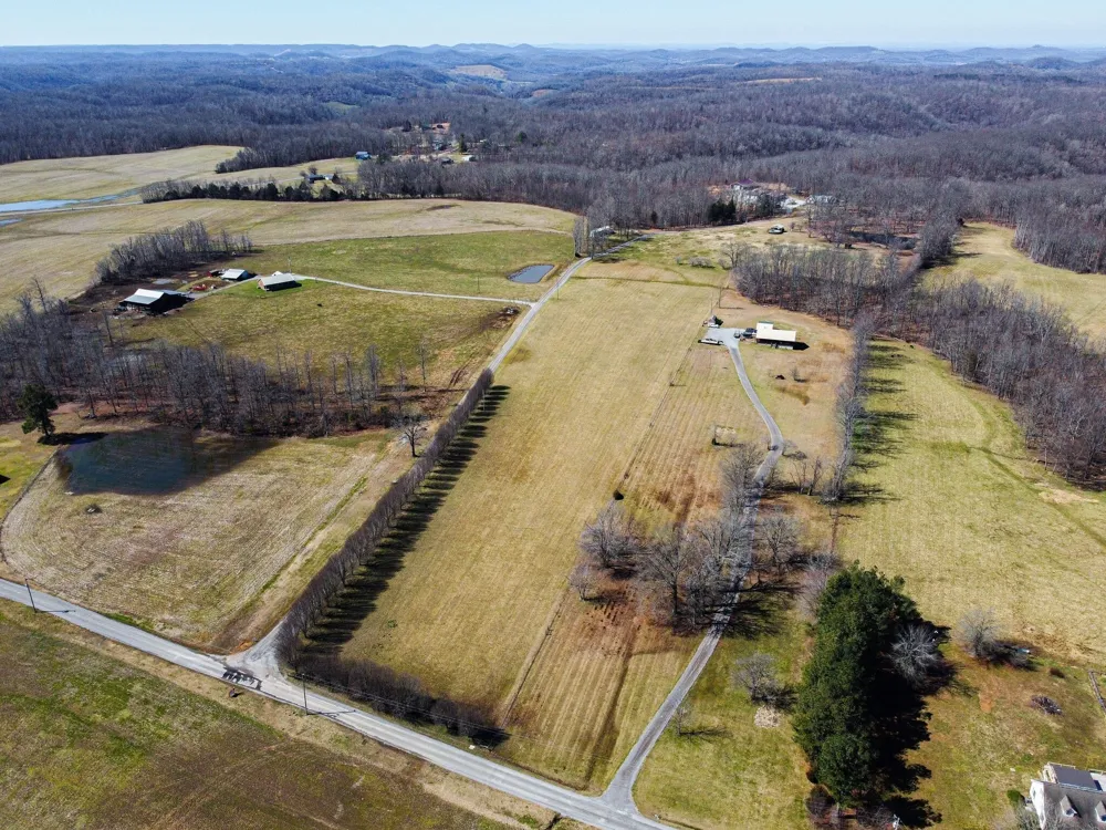420 Shangri La Woodbury, TN 37190
