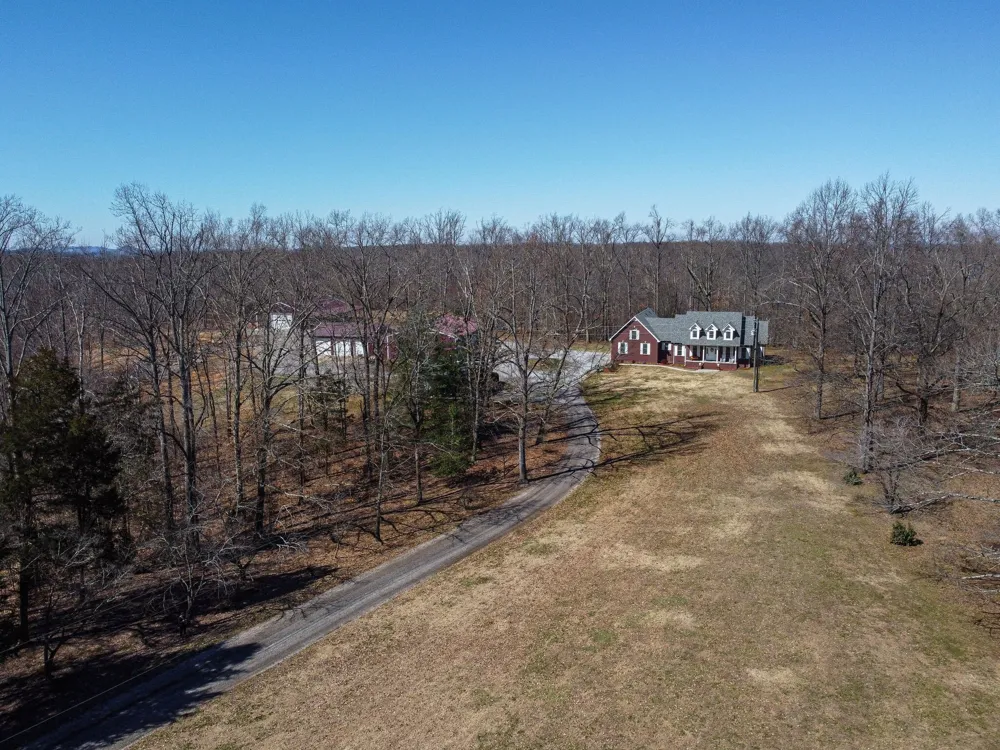 420 Shangri La Woodbury, TN 37190