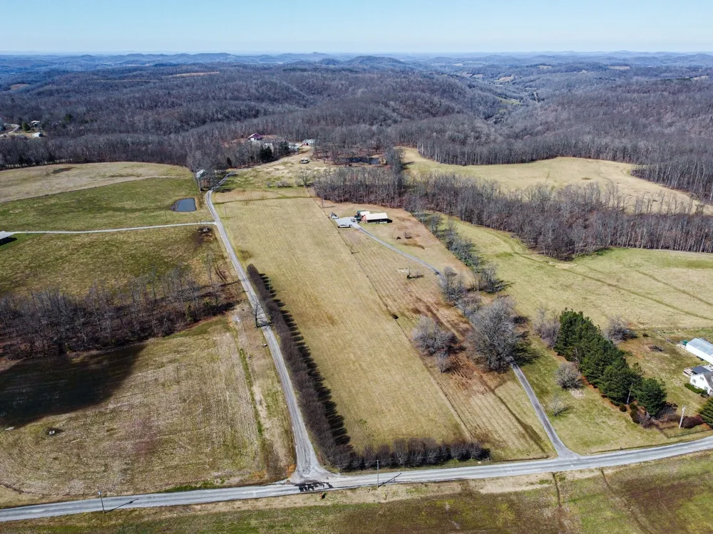 420 Shangri La Woodbury, TN 37190