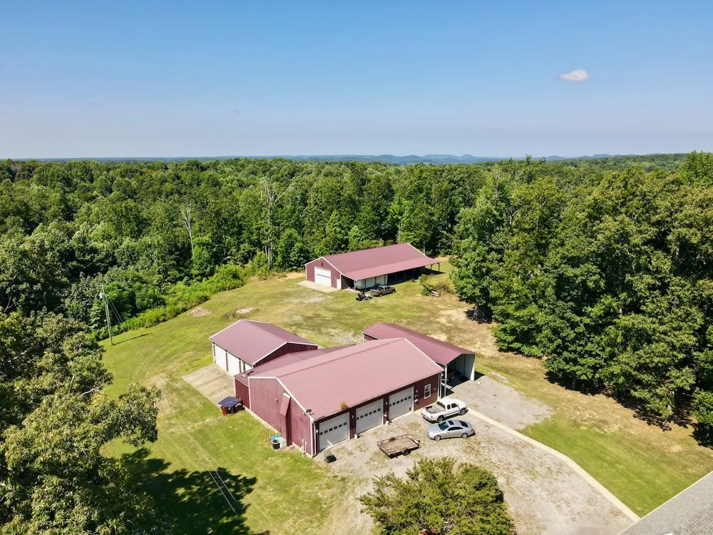 420 Shangri La Woodbury, TN 37190