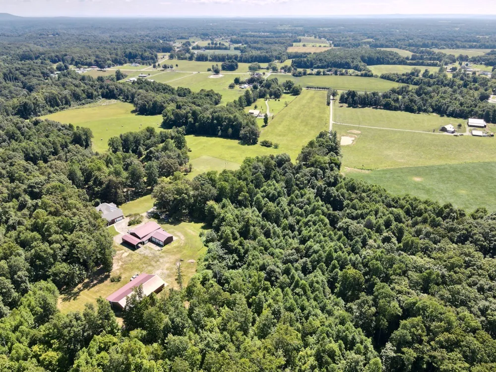420 Shangri La Woodbury, TN 37190
