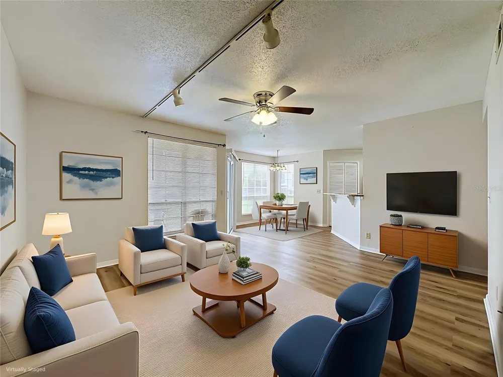 4817 NORMANDY PLACE #105 Orlando, FL 32811