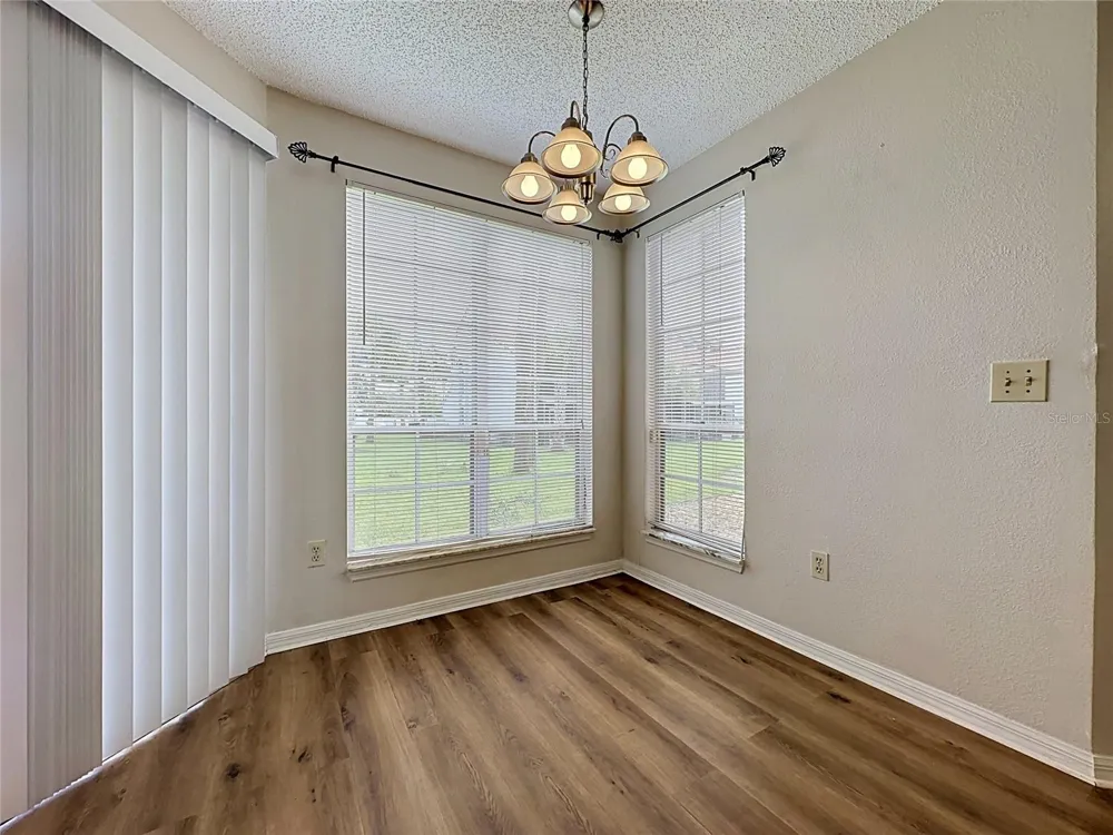 4817 NORMANDY PLACE #105 Orlando, FL 32811