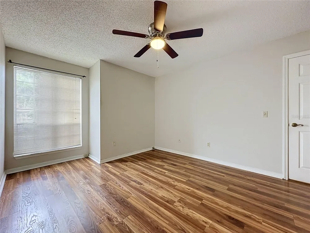 4817 NORMANDY PLACE #105 Orlando, FL 32811