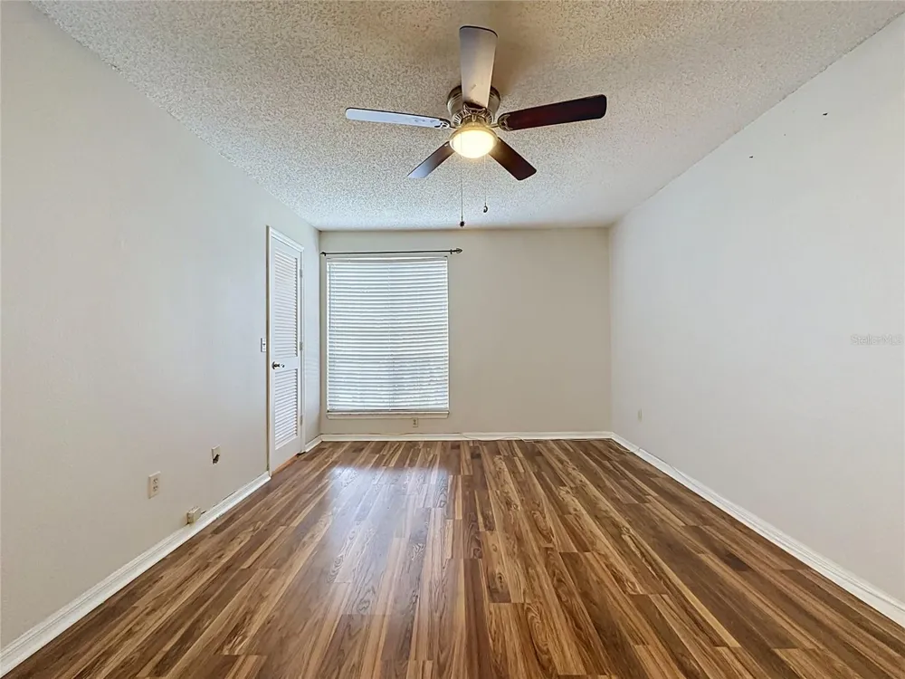 4817 NORMANDY PLACE #105 Orlando, FL 32811
