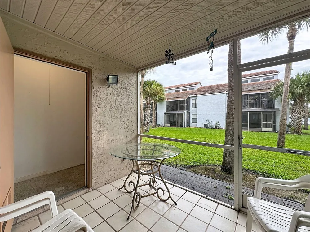 4817 NORMANDY PLACE #105 Orlando, FL 32811