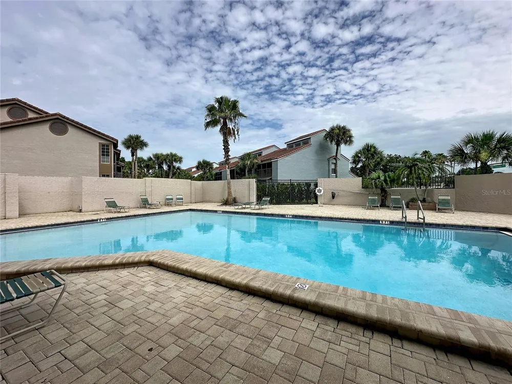 4817 NORMANDY PLACE #105 Orlando, FL 32811