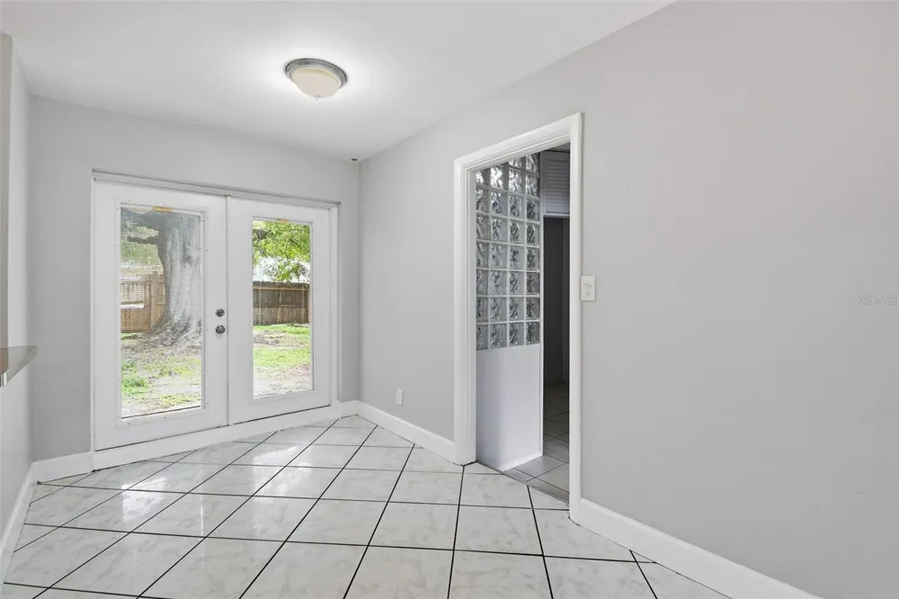 8331 55TH STREET Pinellas Park, FL 33781