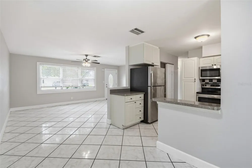 8331 55TH STREET Pinellas Park, FL 33781