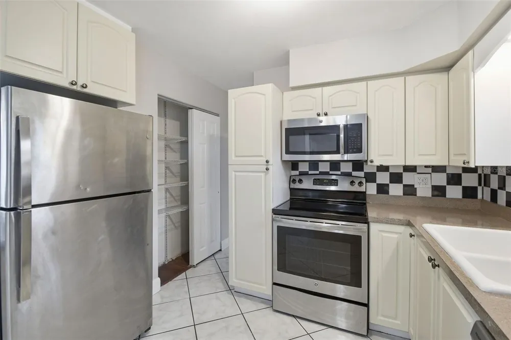 8331 55TH STREET Pinellas Park, FL 33781