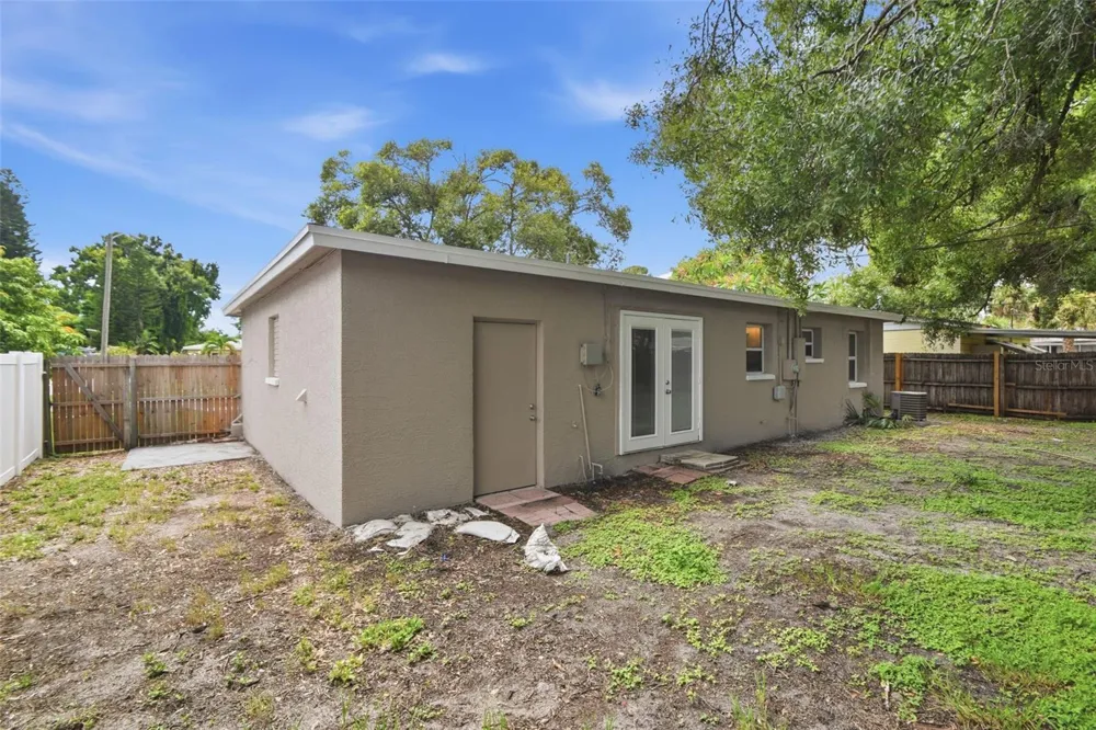 8331 55TH STREET Pinellas Park, FL 33781