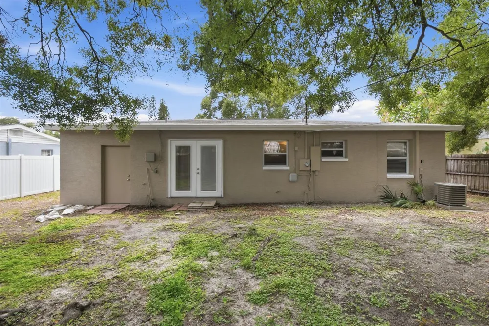 8331 55TH STREET Pinellas Park, FL 33781