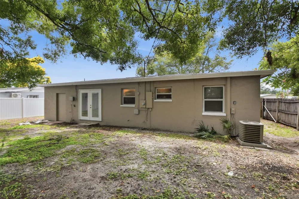 8331 55TH STREET Pinellas Park, FL 33781