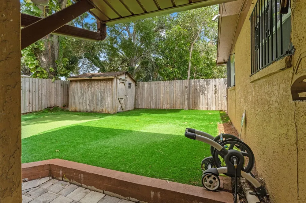 2116 W ABDELLA STREET Tampa, FL 33607
