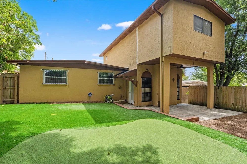 2116 W ABDELLA STREET Tampa, FL 33607