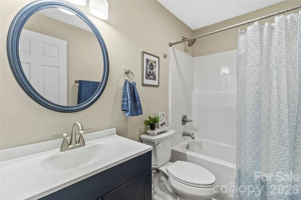 109 W Poplar Street W Stanley, NC 28164