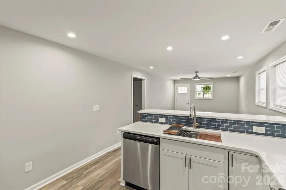 109 W Poplar Street W Stanley, NC 28164