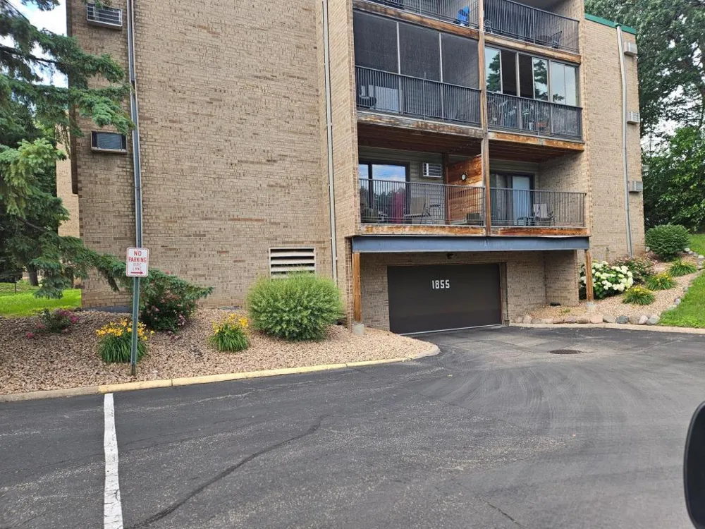 1855 Silver Bell Road #314 Eagan, MN 55122
