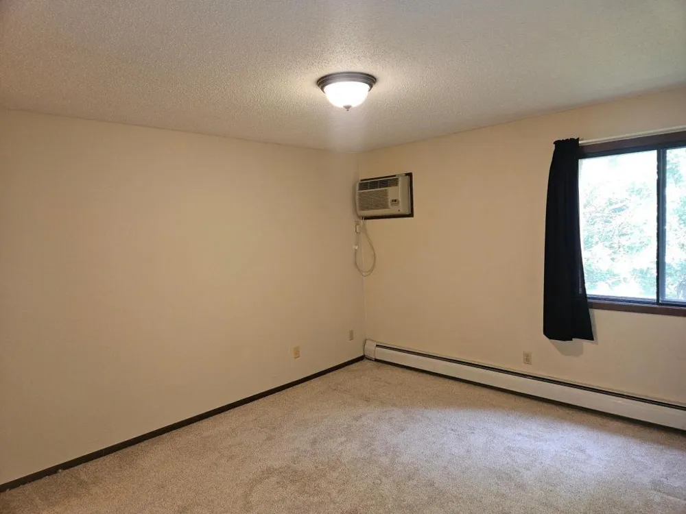 1855 Silver Bell Road #314 Eagan, MN 55122