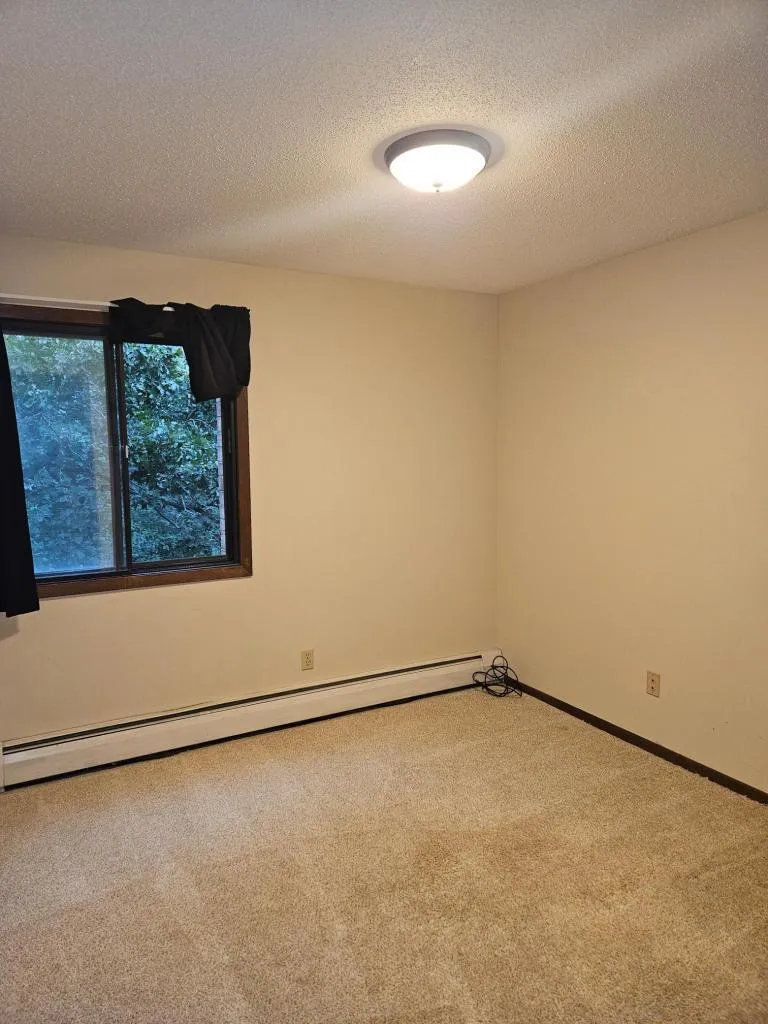 1855 Silver Bell Road #314 Eagan, MN 55122