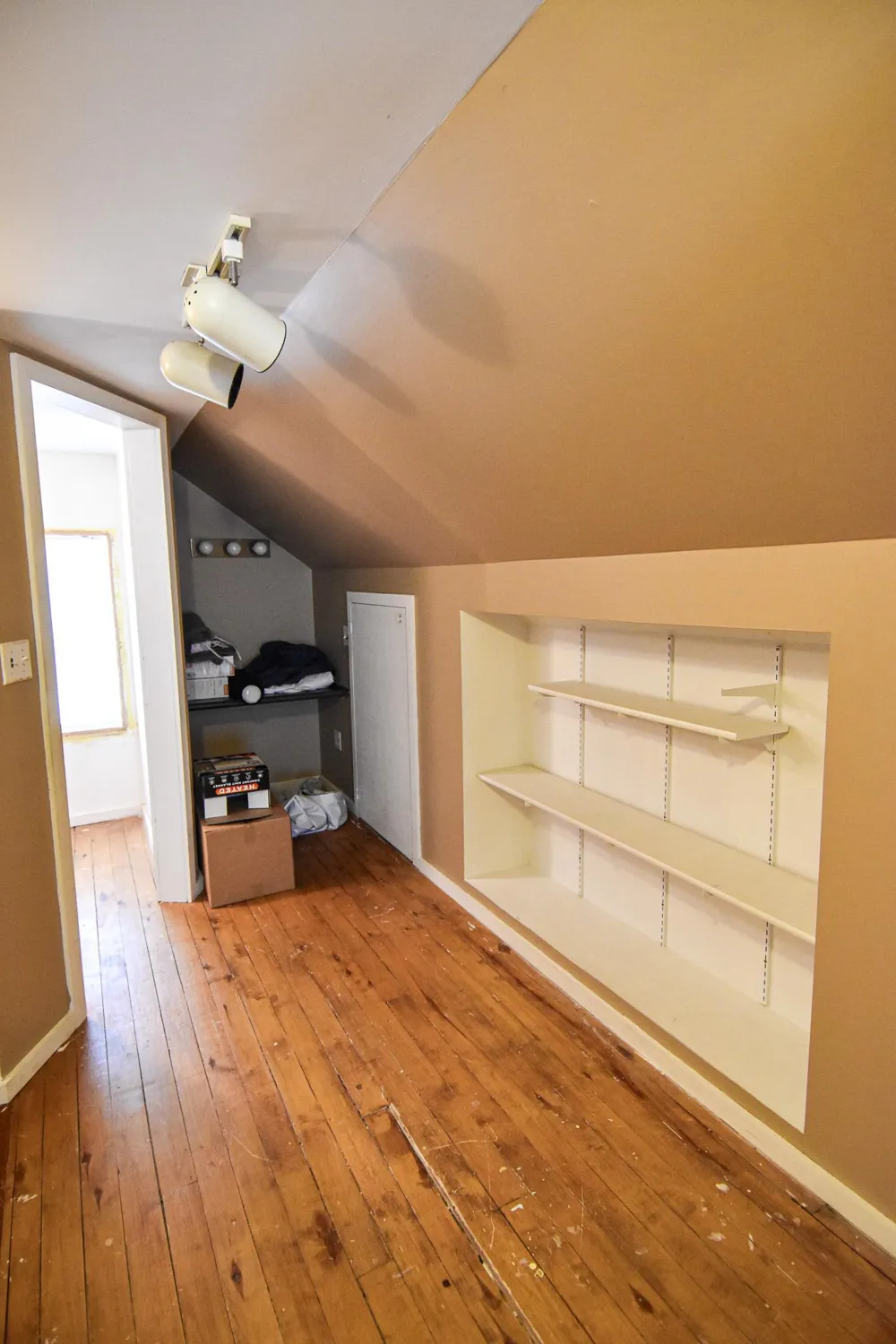 417 Kendall Avenue S Thief River Falls, MN 56701