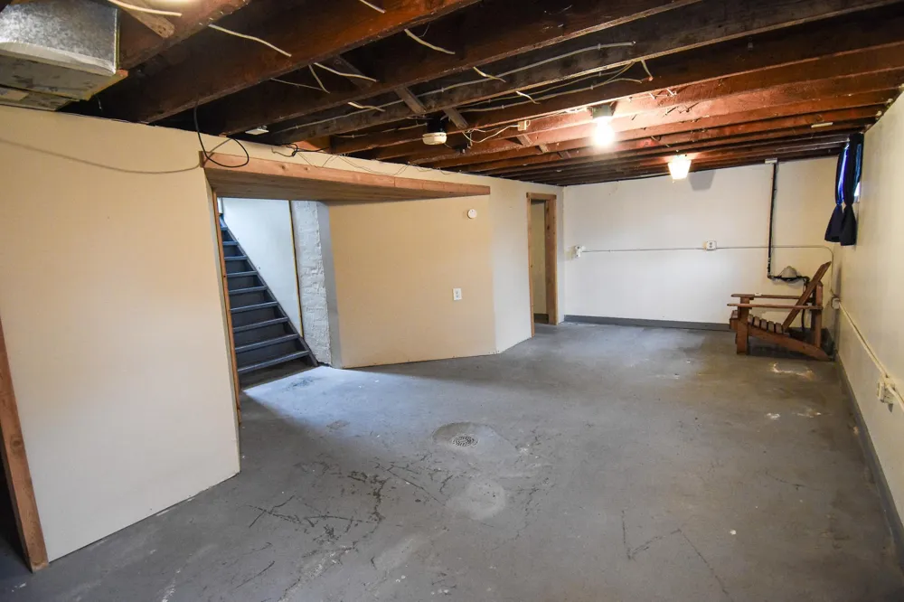 417 Kendall Avenue S Thief River Falls, MN 56701