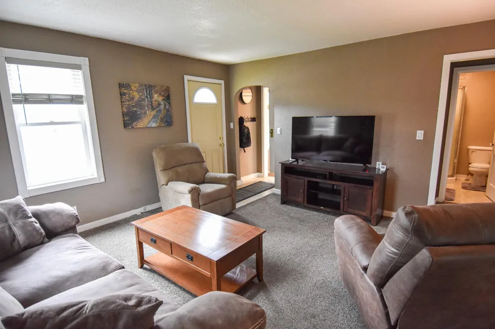 417 Kendall Avenue S Thief River Falls, MN 56701