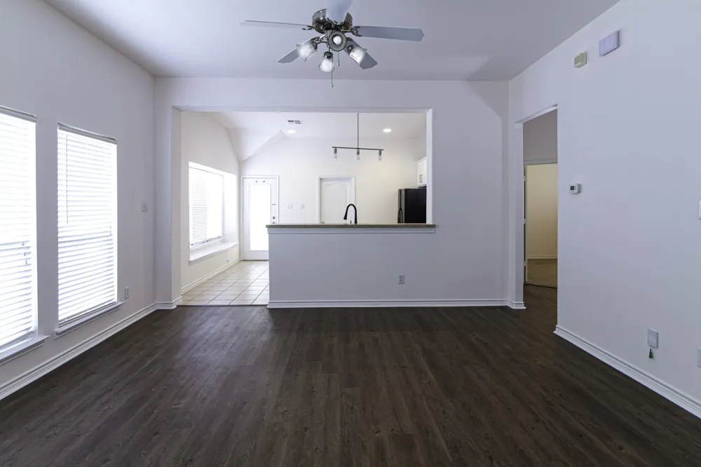 1609 Jasmine Trail Savannah, TX 76227