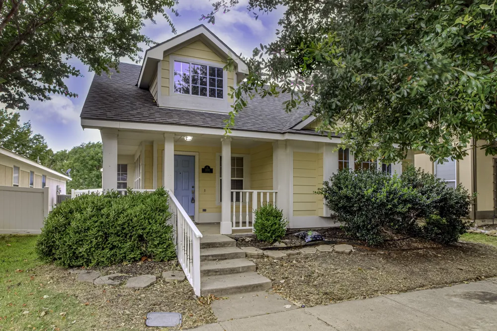 1609 Jasmine Trail Savannah, TX 76227