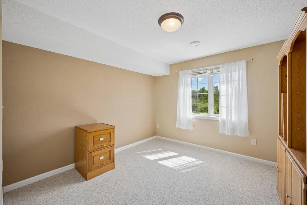 3713 Keene Creek Lane Duluth, MN 55811