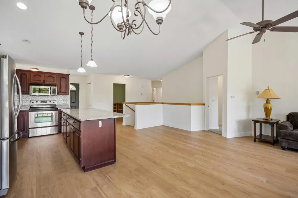 3713 Keene Creek Lane Duluth, MN 55811