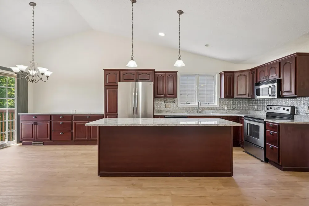 3713 Keene Creek Lane Duluth, MN 55811