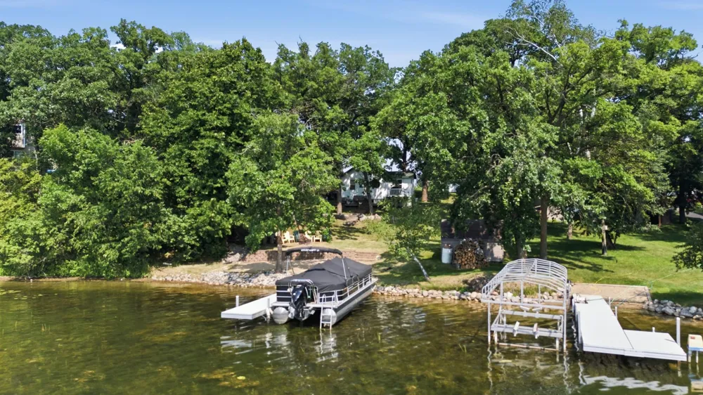 15588 E Munson Drive Detroit Lakes, MN 56501
