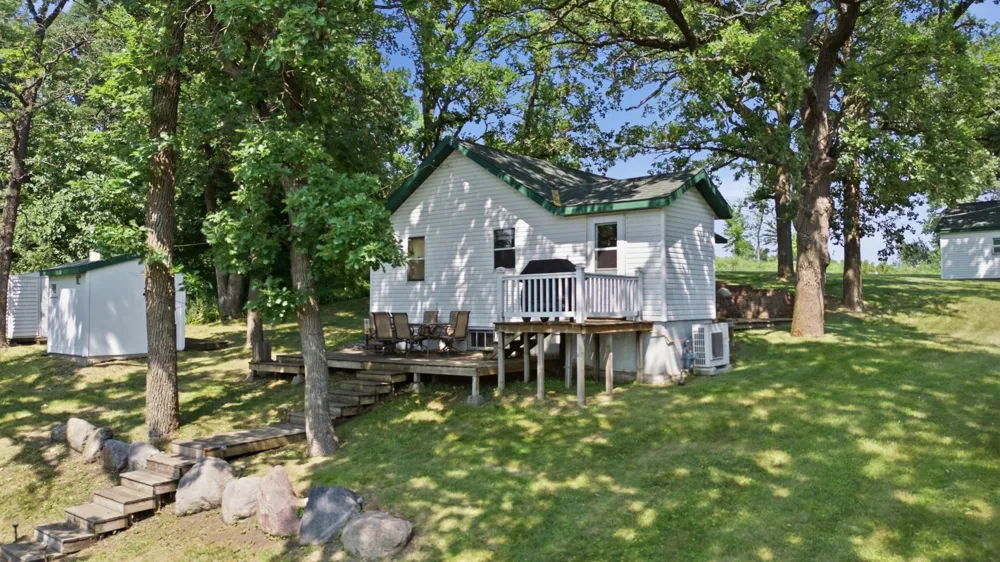 15588 E Munson Drive Detroit Lakes, MN 56501