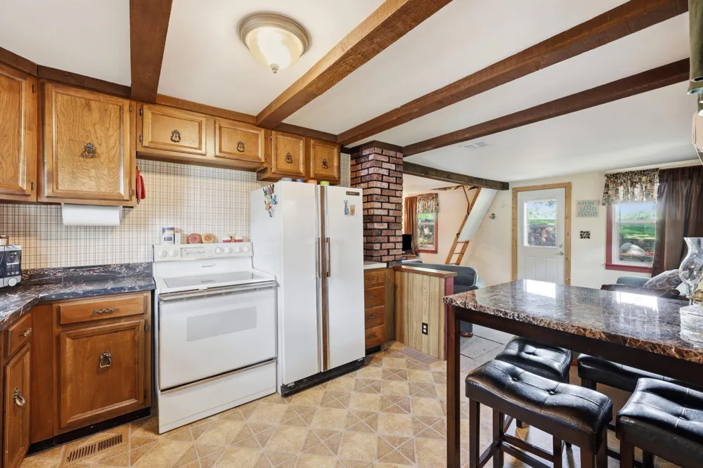 15588 E Munson Drive Detroit Lakes, MN 56501